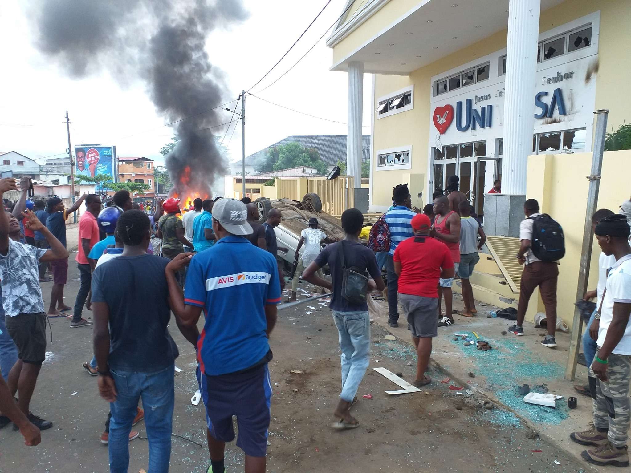 72564359_2539620759452975_1453494182248185856_o