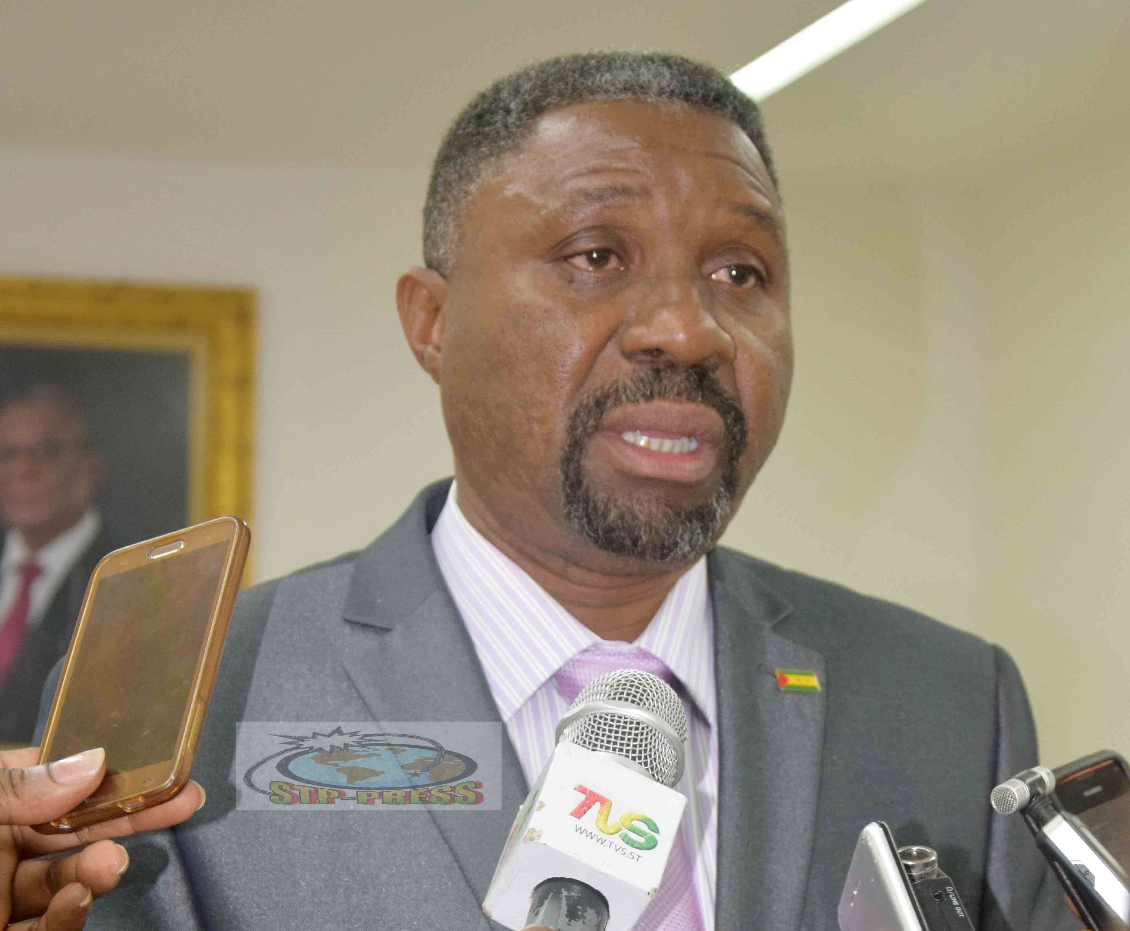 Marrocos disponível a contribuir com um milhão de dólares anuais a OGE são-tomense, – Jorge Bom Jesus