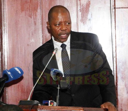 Primeiro-ministro defende OGE-2026 e prevê crescimento do PIB em 3,9% e baixa da inflação em 9,7