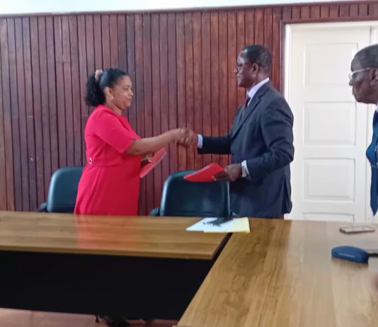 Ministério da defesa assina com IUCAI capacitação científica tecnológica e profissional aos militares e paramilitares