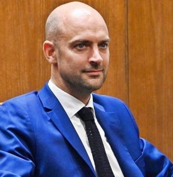 Ministra são-tomense dos Negócios Estrangeiros manteve contacto telefónico com homólogo francês