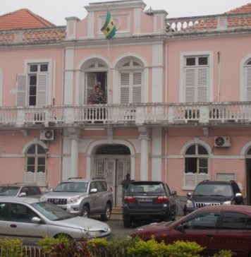 Anúncio judicial do Tribunal da 1ª instância 2 juízo Cível