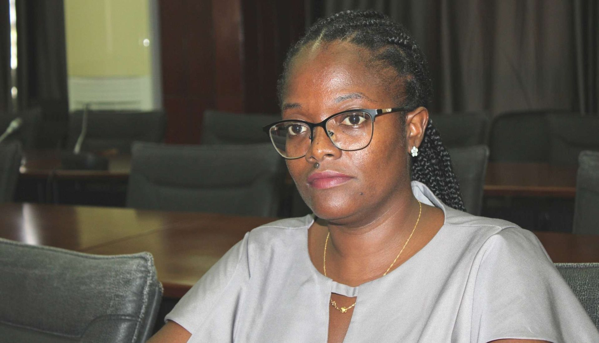 Mulheres representam 41% dos candidatos às legislativas são-tomenses de domingo, 27
