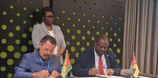 São Tomé e Príncipe e Moçambique assinam acordo de serviço de transporte aéreo
